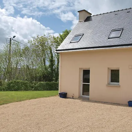 Holiday home 2 Bedroom Nice Home In Plestin Les Greves Plestin-les-Greves